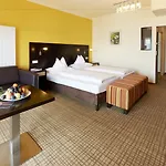 Parkhotel Poertschach - Hotelresort Mit Insellage Am Woerthersee Hotel 4*