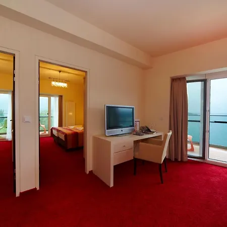 Parkhotel Poertschach - Hotelresort Mit Insellage Am Woerthersee 酒店 4*