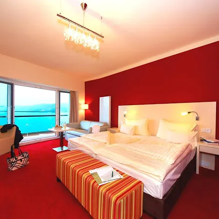 Parkhotel Poertschach - Hotelresort Mit Insellage Am Woerthersee