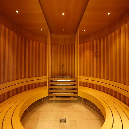 Parkhotel Poertschach - Hotelresort Mit Insellage Am Woerthersee 4*