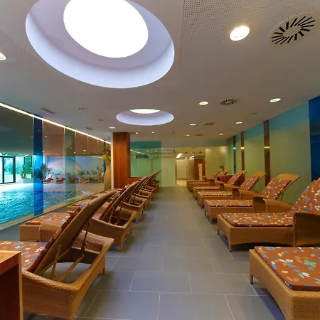 Parkhotel Poertschach - Hotelresort Mit Insellage Am Woerthersee 4*