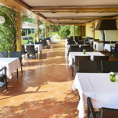 Hotel Parkhotel Poertschach - Hotelresort Mit Insellage Am Woerthersee
