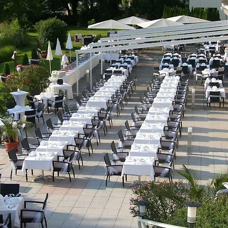 Parkhotel Poertschach - Hotelresort Mit Insellage Am Woerthersee Hotel