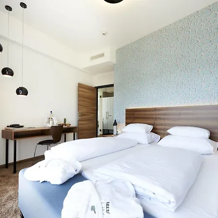 Ξενοδοχείο Parkhotel Poertschach - Hotelresort Mit Insellage Am Woerthersee