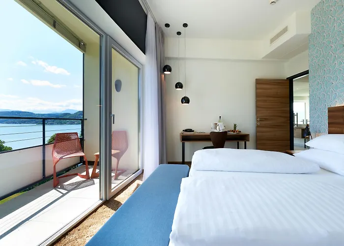 Parkhotel Poertschach - Hotelresort Mit Insellage Am Woerthersee Hotell