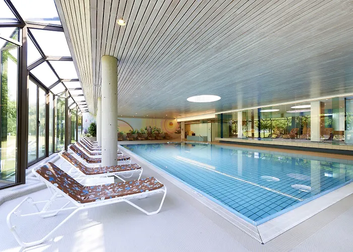 Parkhotel Poertschach - Hotelresort Mit Insellage Am Woerthersee Hotel Portschach am Woerthersee