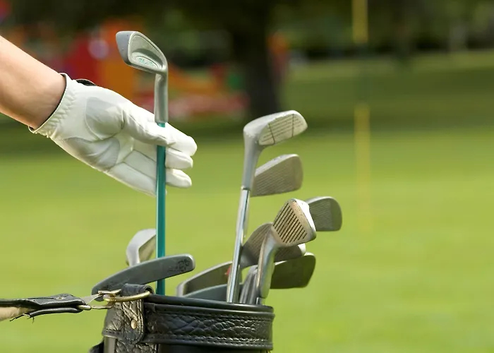 Hotell Parkhotel Poertschach - Hotelresort Mit Insellage Am Woerthersee